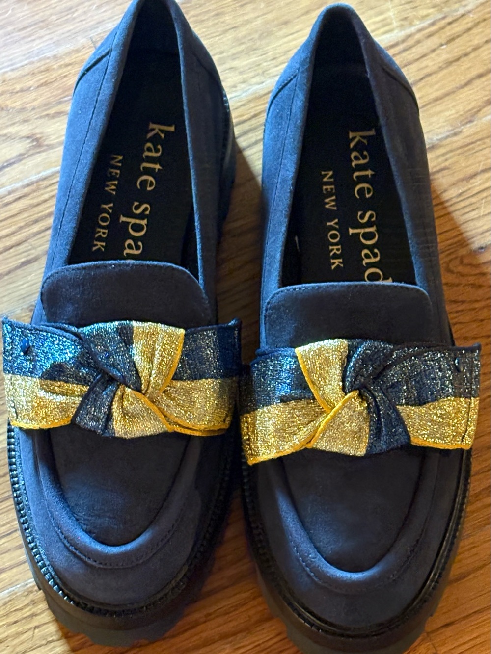 Kate Spade “Leandra” Lug Sole Loafer Suede Blazer Blue Gold Metallic Bow, 6.5B